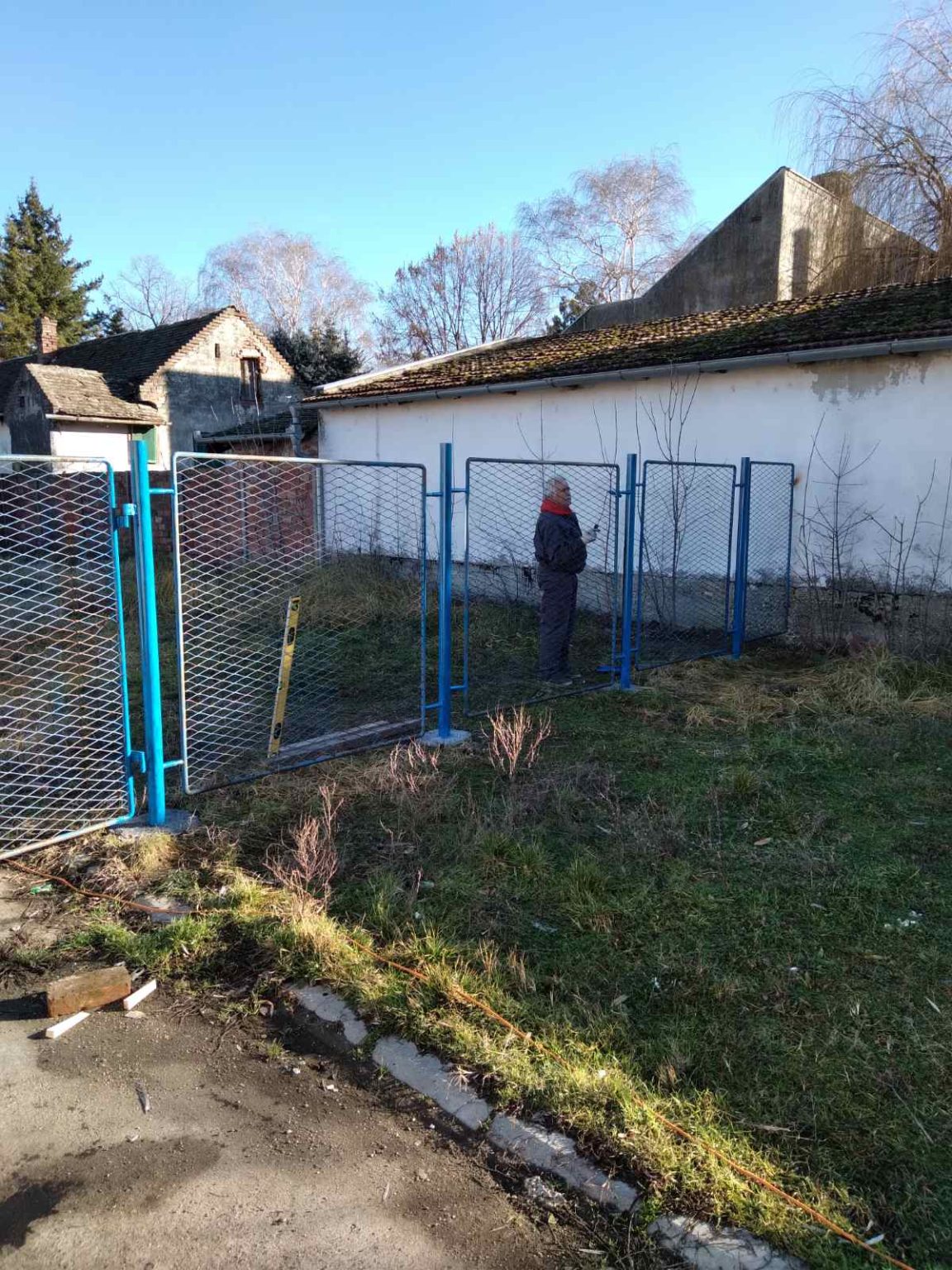 JP "Polet" Plandište: U toku radovi na  sanaciji ograde i proširenje parking mesta